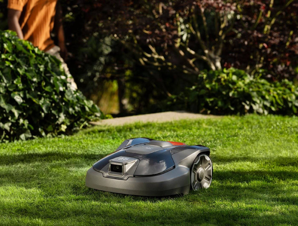 Husqvarna Automower 308V mit Garage
