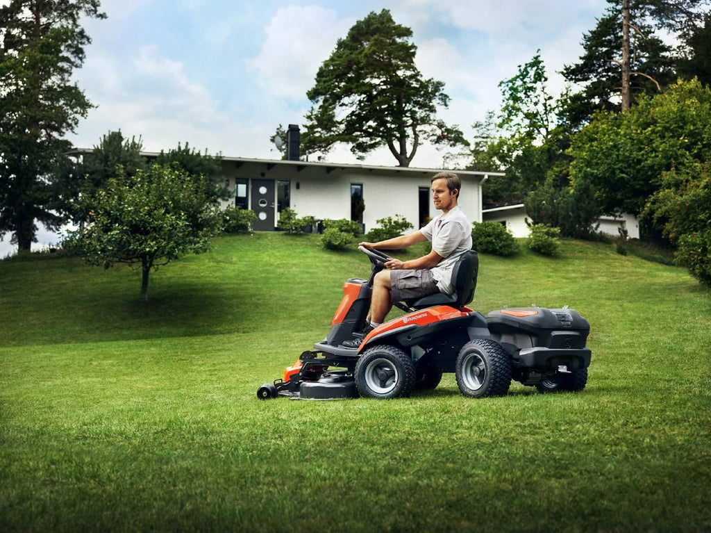 Husqvarna Akku-Frontmäher R 200iX AWD Dualbatterie - Grundgerät ohne Mähwerk