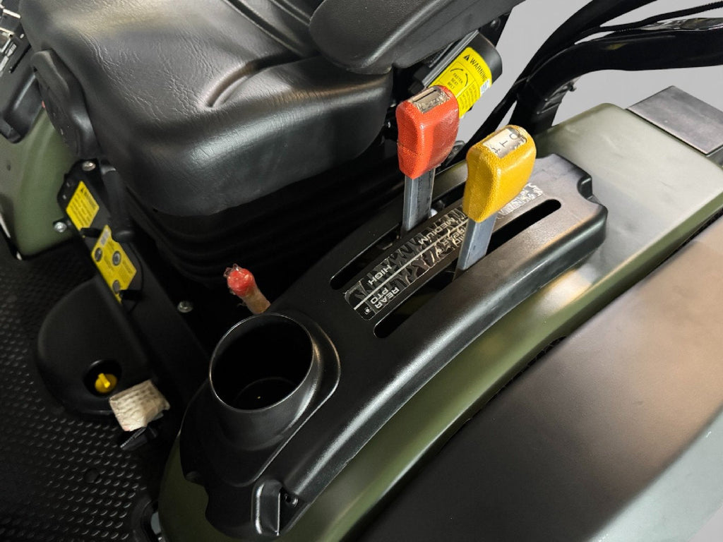Startrac Allrad-Kleintraktor 26 HST mit Industriebereifung