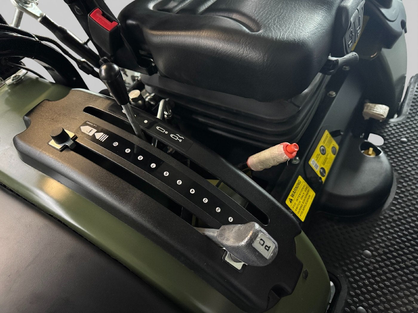 Startrac Allrad-Kleintraktor 26 HST mit Industriebereifung