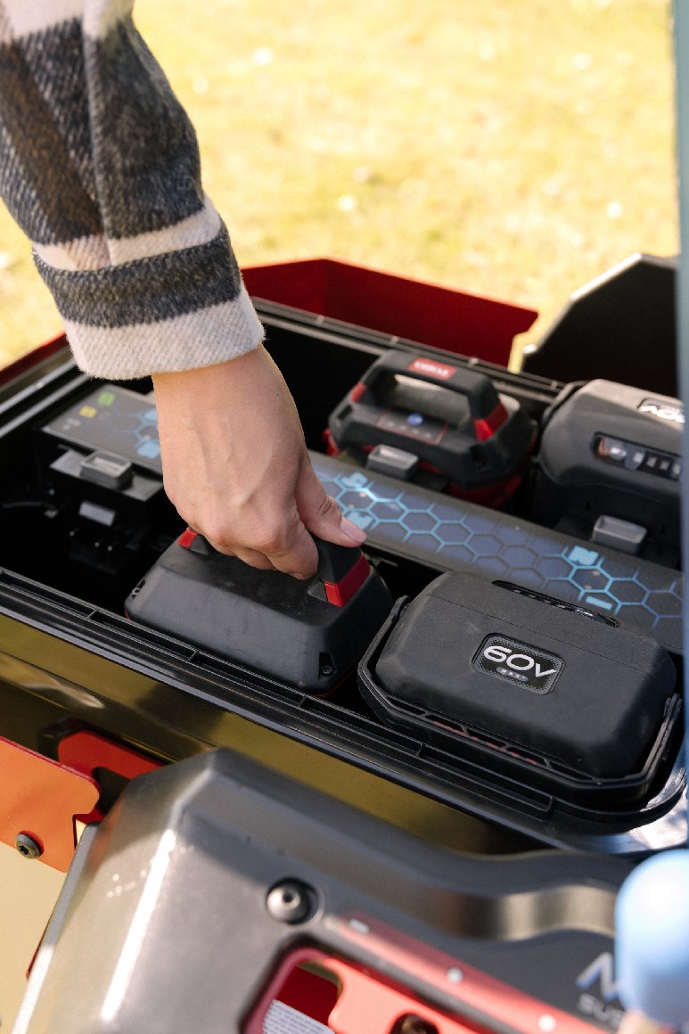 Toro Akku-Null-Wendekreis Mäher TimeCutter MyRIDE eMR 4275T